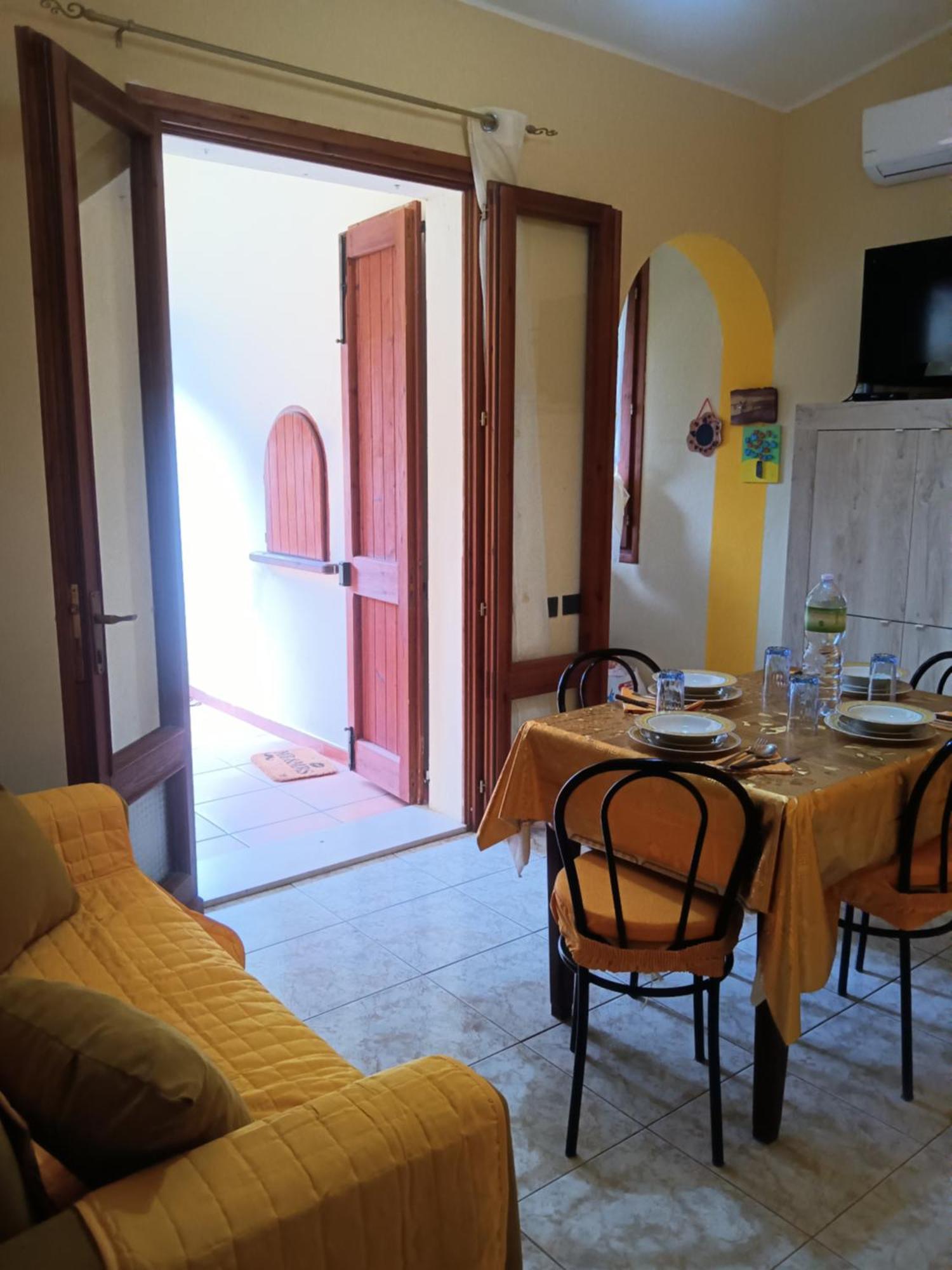 Vacanze A Solanas Con Clima Cup1863 Exterior photo